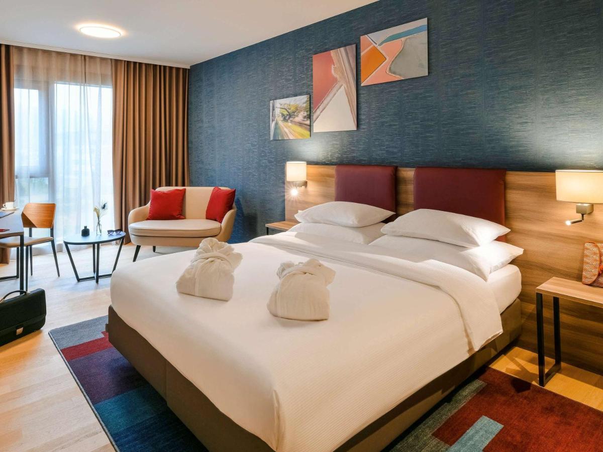 Mercure Geneva Airport Екстериор снимка