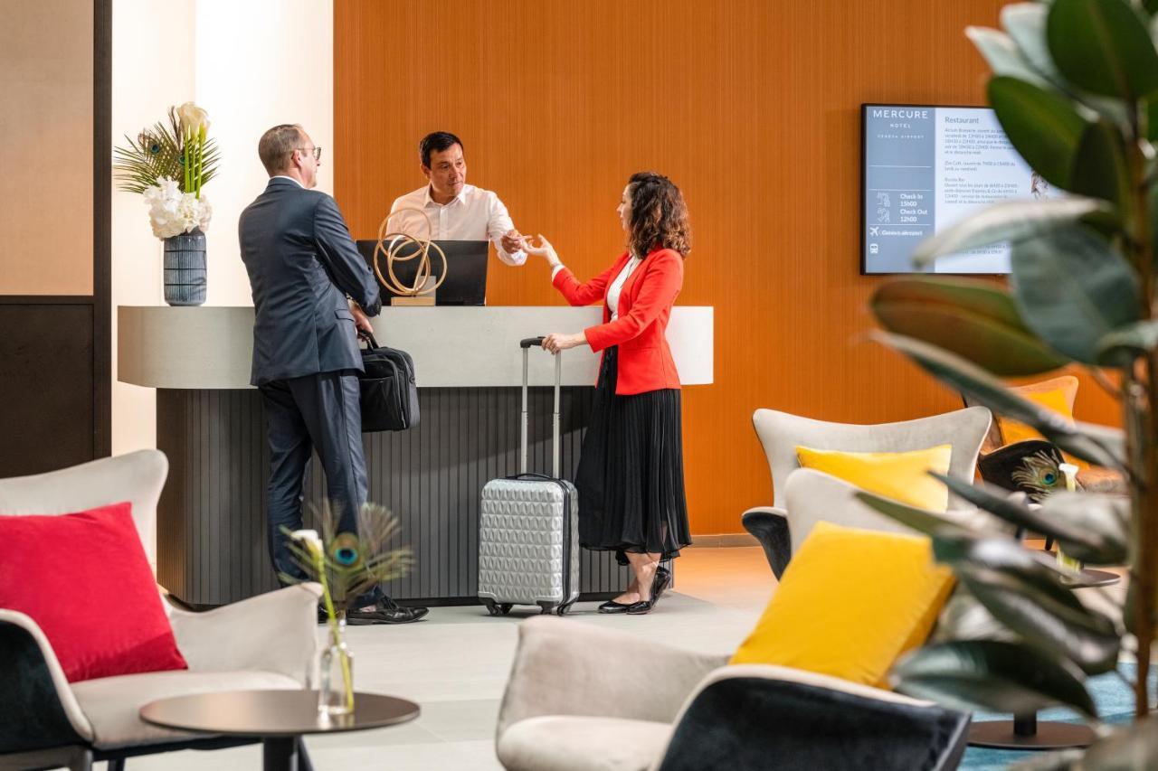 Mercure Geneva Airport Мейрин Екстериор снимка