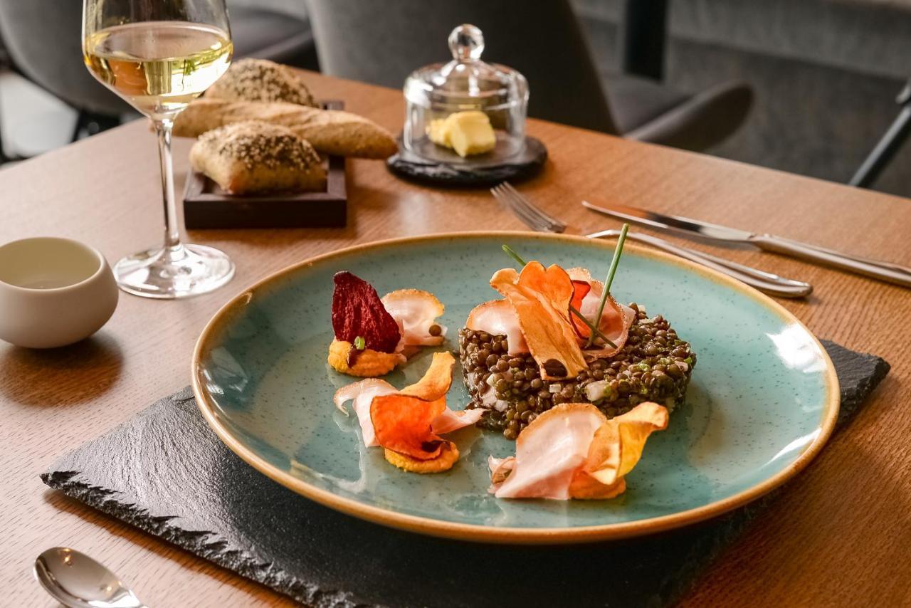 Mercure Geneva Airport Мейрин Екстериор снимка