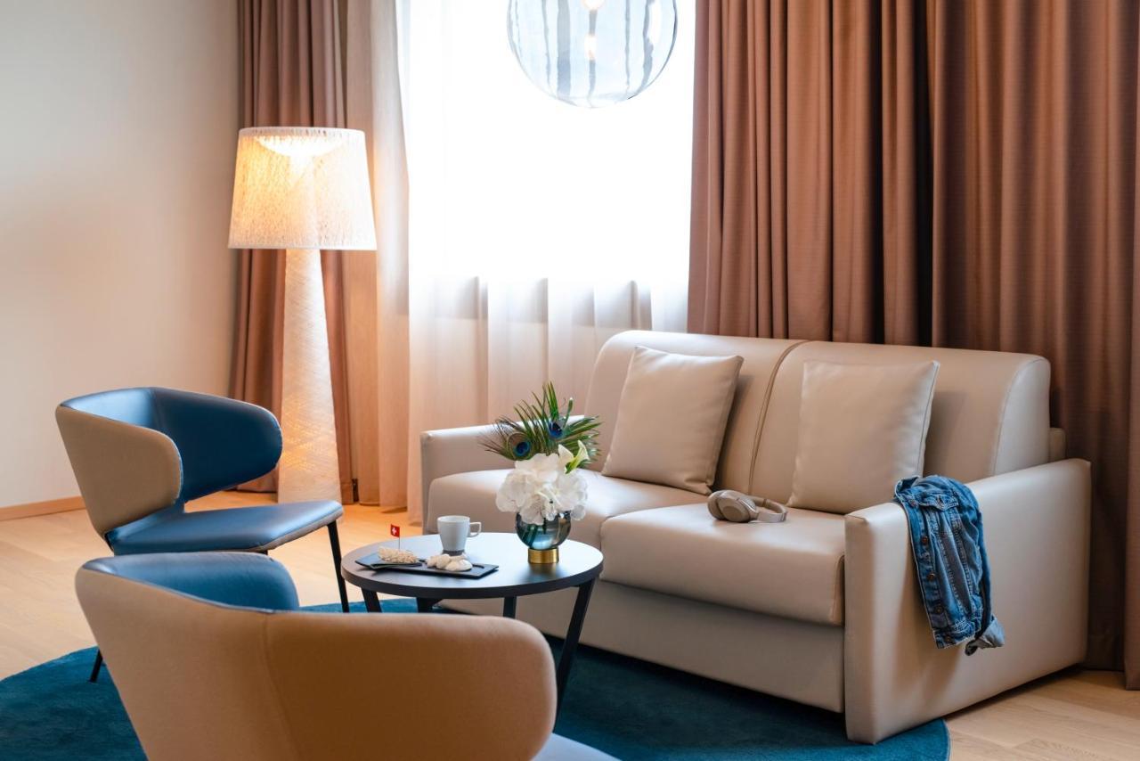 Mercure Geneva Airport Мейрин Екстериор снимка