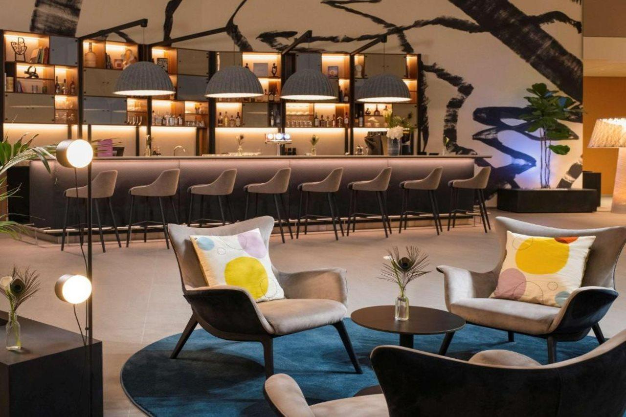 Mercure Geneva Airport Мейрин Екстериор снимка